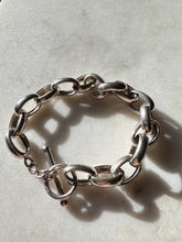 Load image into Gallery viewer, Chunky Oval Link Sterling Silver Toggle Clasp Bracelet 7.75”
