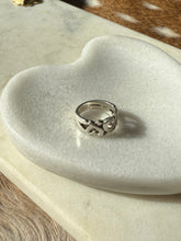 Load image into Gallery viewer, Tiffany &amp; Co Paloma Picasso Sterling Silver Ring Size 6
