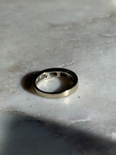 Load image into Gallery viewer, Vintage Natural Diamond 14k Gold Ring
