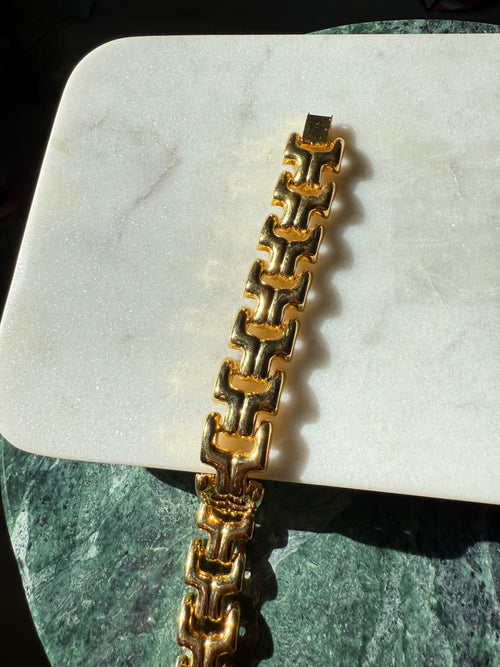 Chunky Gold Plated Costume Bracelet 7.5”