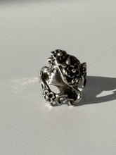 Load image into Gallery viewer, Art Nouveau Inspired Sterling Silver Ring Size 6.75

