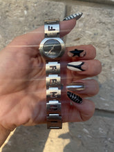 Load image into Gallery viewer, Fendi 3050 L Vintage Stainless Steel Watch
