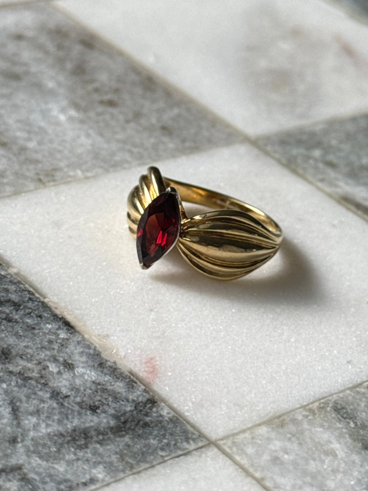 y2k Red Glass Gold Vermeil Ring Size 9.5