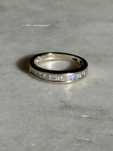 Load image into Gallery viewer, Vintage Natural Diamond 14k Gold Ring

