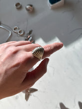 Load image into Gallery viewer, Vintage Ribbed Sterling Silver Ring Size 7.25
