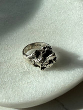Load image into Gallery viewer, Vintage Wolf Sterling Silver Ring Size 5.5
