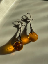 Load image into Gallery viewer, Natural Baltic Amber Vintage Sterling Silver Teardrop Earrings
