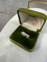 Load image into Gallery viewer, Vintage Sterling Silver Ring Size 8
