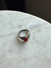 Load image into Gallery viewer, Vintage Sterling Silver Ring Size 6.5
