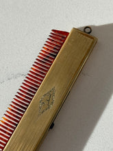 Load image into Gallery viewer, Antique 1922 Goldtone Retractable Comb
