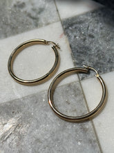 Load image into Gallery viewer, Vintage 14k Gold Tubular Hoop Earrings
