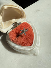Load image into Gallery viewer, Vintage Starfish Sterling Silver Toe Ring

