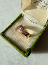 Load image into Gallery viewer, Vintage Solid 18k Gold Pink Sapphire Ring Size 8
