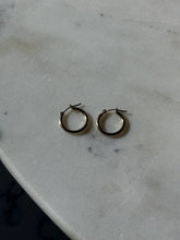 Load image into Gallery viewer, Vintage 14k Yellow Gold Mini Hoops
