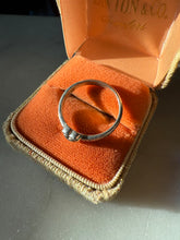 Load image into Gallery viewer, Sterling Silver Heart Ring Size 9
