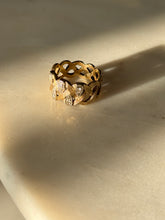 Load image into Gallery viewer, Vintage Woven Natural Diamond Solid 14k Gold Ring Size 6.75
