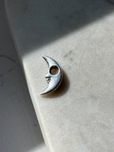 Load image into Gallery viewer, Vintage Crescent Moon Sterling Silver Pendant
