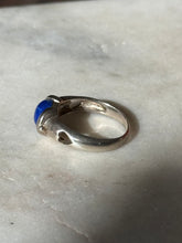 Load image into Gallery viewer, Vintage Sodalite Sterling Ring Size 6
