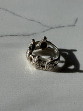 Load image into Gallery viewer, Solid Sterling Silver Turtle Ring Size 6.75
