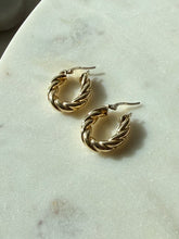 Load image into Gallery viewer, Italian Vintage Twisted 14k Yellow Gold Hoops
