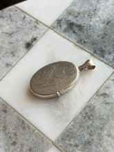 Load image into Gallery viewer, Etched Sterling Silver Locket Pendant
