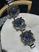 Load image into Gallery viewer, Vintage 1940s Mexico Sterling Silver Bracelet
