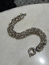 Load image into Gallery viewer, Sterling Silver Byzantine Bracelet w/ Sailor Bolt Clasp 7.25”
