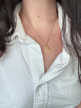 Load image into Gallery viewer, Vintage 12ct Gold Horseshoe Pendant

