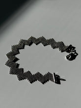 Load image into Gallery viewer, Mesh Chevron Sterling Silver Bracelet 7.25”

