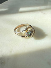Load image into Gallery viewer, Vintage Emerald Eye Sterling Silver Panther Ring Size 6.75

