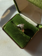Load image into Gallery viewer, Sterling Silver Chevron Ring Size 6.75
