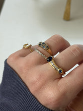 Load image into Gallery viewer, Vintage Modernist 18k Yellow Gold Cabochon Ring Size 7
