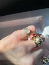 Load image into Gallery viewer, Moonstone Star Sterling Silver Ring

