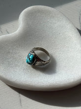 Load image into Gallery viewer, Vintage Turquoise Sterling Silver Ring Size 9

