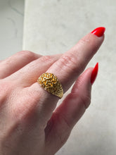 Load image into Gallery viewer, Gold Vermeil Confetti Dome Ring Size 7.75
