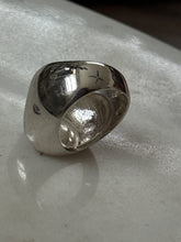 Load image into Gallery viewer, Chunky Sterling Silver Ring Size 7
