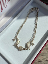 Load image into Gallery viewer, Dolphin Heart Rolo Link Sterling Silver Bracelet 7”
