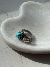 Load image into Gallery viewer, Vintage Turquoise Sterling Silver Ring Size 9

