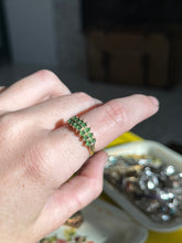 Load image into Gallery viewer, Vintage 14k Solid Yellow Gold Ring Size 7
