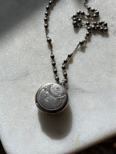 Load image into Gallery viewer, Antique Rosary Hinged Locket Necklace 18”
