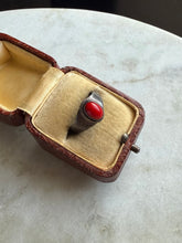 Load image into Gallery viewer, Vintage Sterling Silver Ring

