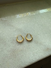 Load image into Gallery viewer, Floral Etched 14k Yellow Gold Mini Hoops
