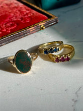 Load image into Gallery viewer, Vintage 1960s Bloodstone 14k Gold Ring Size 7.5
