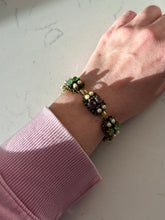 Load image into Gallery viewer, Florenza Vintage Gold Plated Gemstone Pearl Bracelet 7”
