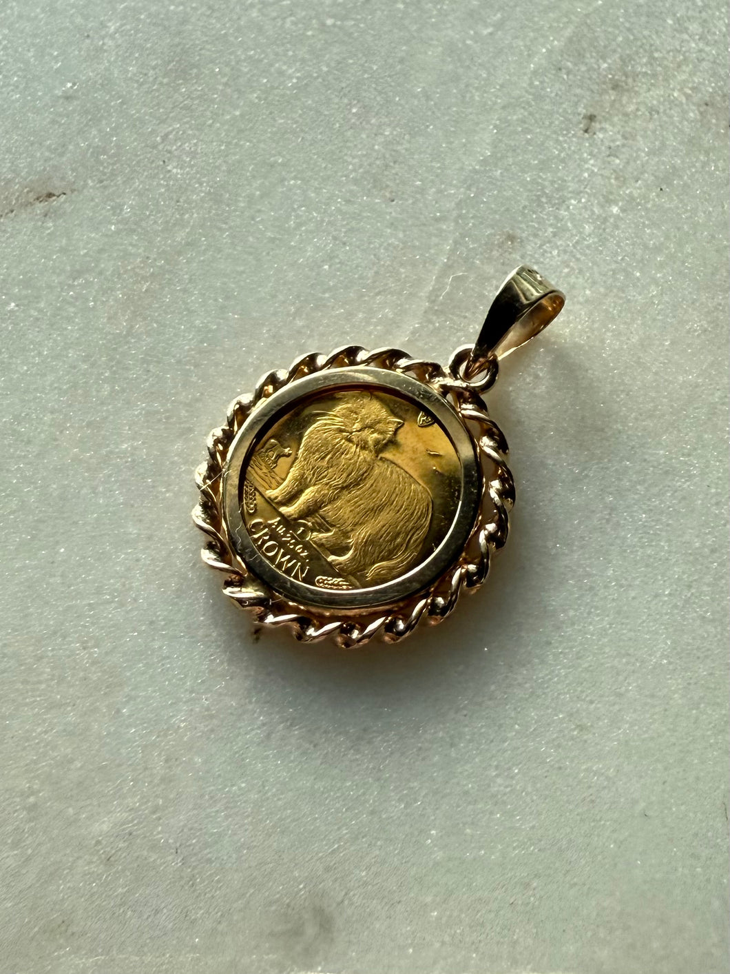 Isle of Man 1989 Crown Persian Cat 1/25th Ounce .999 Fine Gold Coin 14k Gold Pendant