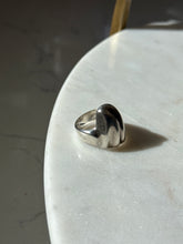 Load image into Gallery viewer, Solid Sterling Silver Ring Size 7

