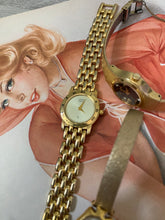 Load image into Gallery viewer, Citizen Panther Link Gold Tone Vintage Watch
