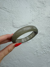 Load image into Gallery viewer, Silpada Sterling Silver Resin Bangle Bracelet
