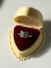 Load image into Gallery viewer, Butterfly Sterling Silver Ring
