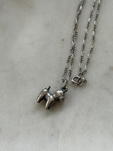 Load image into Gallery viewer, Vintage Sterling Silver Dog Necklace 15”
